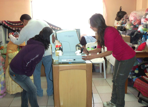EYES' CLINIC